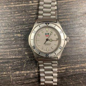 Tag Heuer Professional